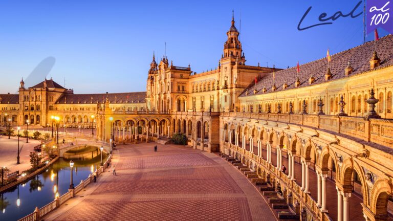 plaza de sevilla españa vale la pena ser un nómada digital en españa
